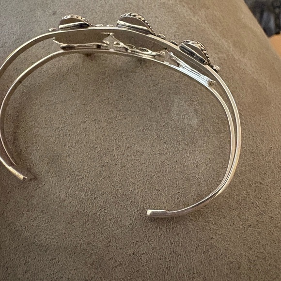 EUC southwestern cuff bracelet. .925 sterling - Picture 3 of 6